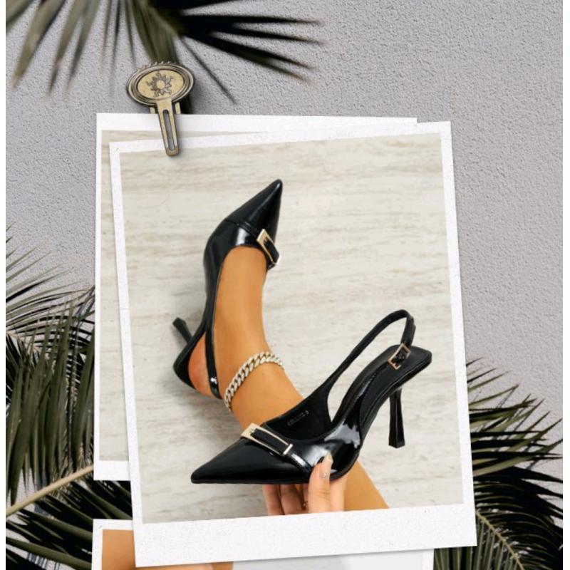 Coraline black
