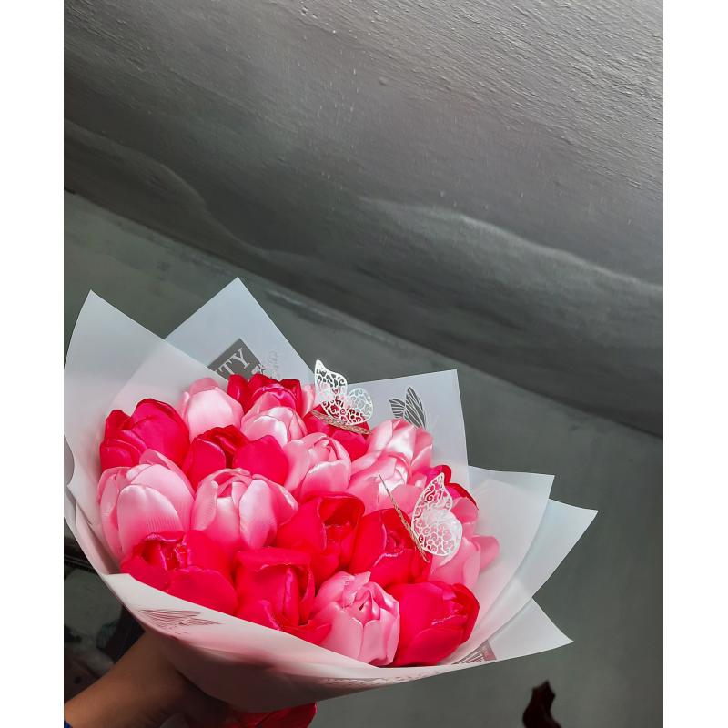 Jardín de tulipanes ????????✨