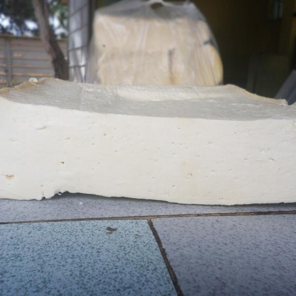 Queso artesanal (1 lb)