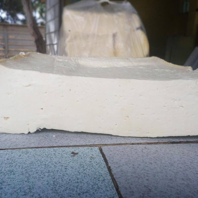 Queso artesanal (1 lb)