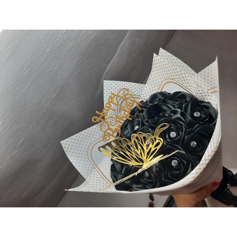 Uno negro es lo que necesitas????????????✨