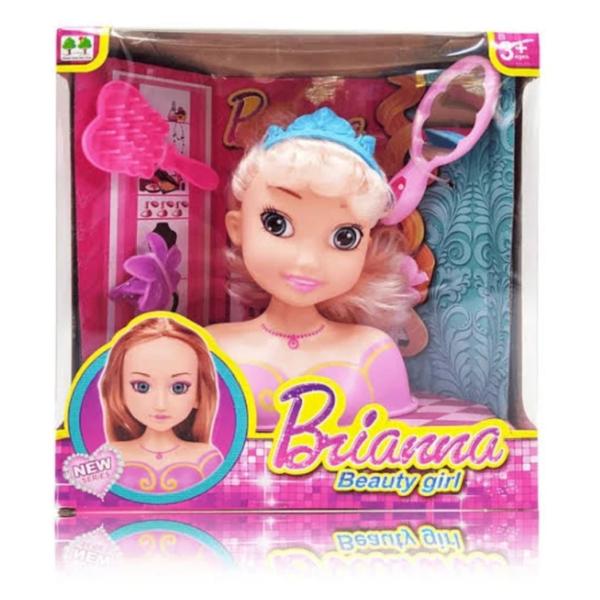 Maquillando a Brianna 