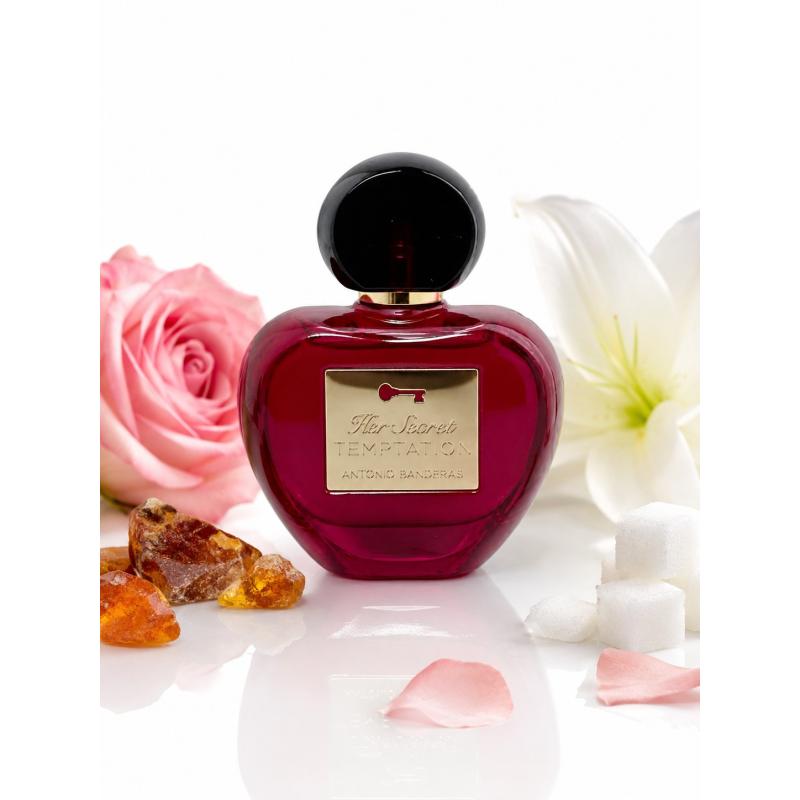 Her Secret Temptation [Femenino]